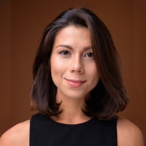 Hair Stylist With Dark Hair